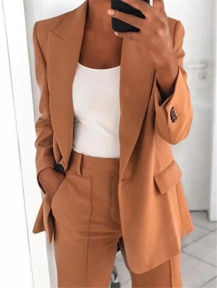 Linda - Casual Two-Piece Suit