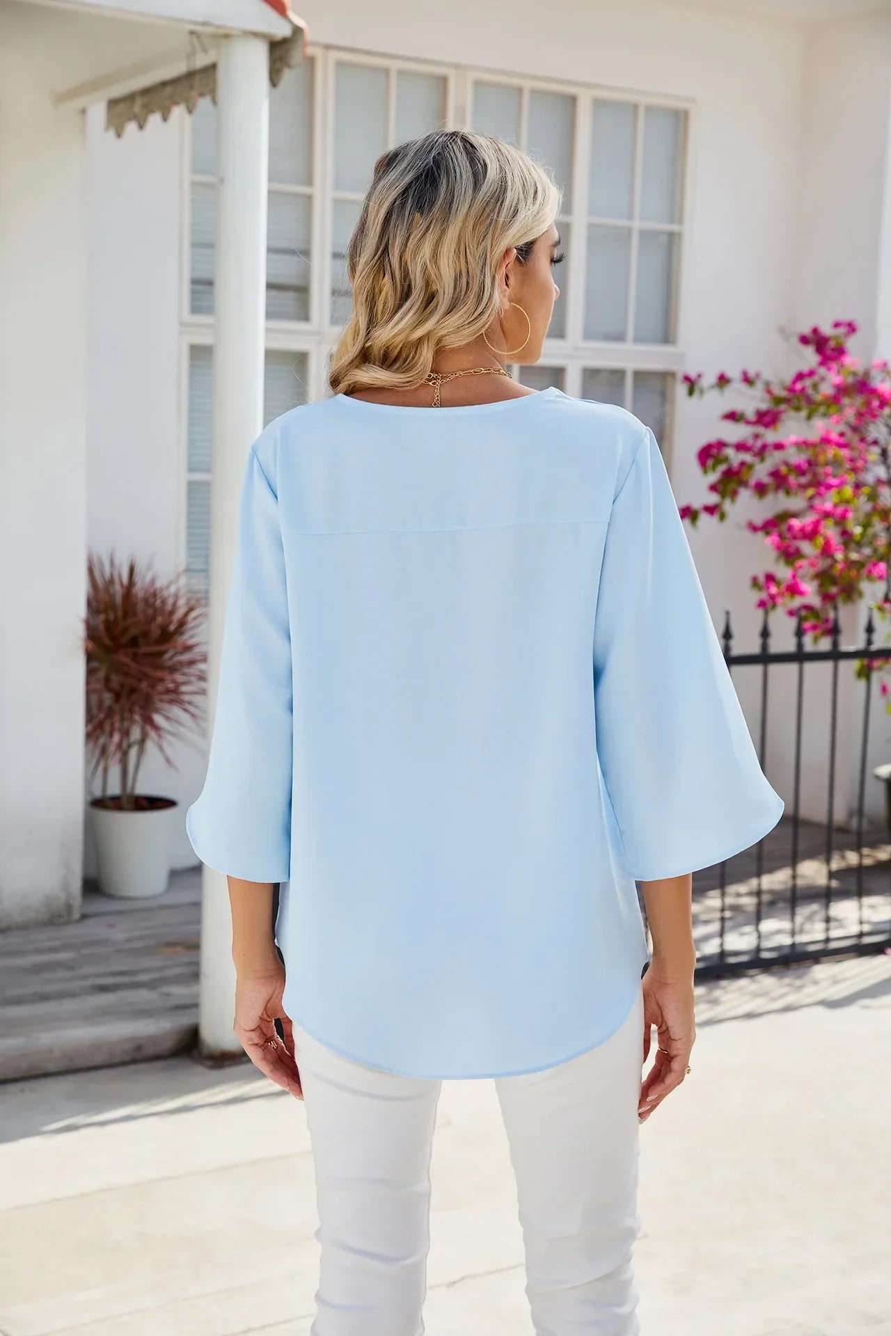 Lois™ - V-hals blouse