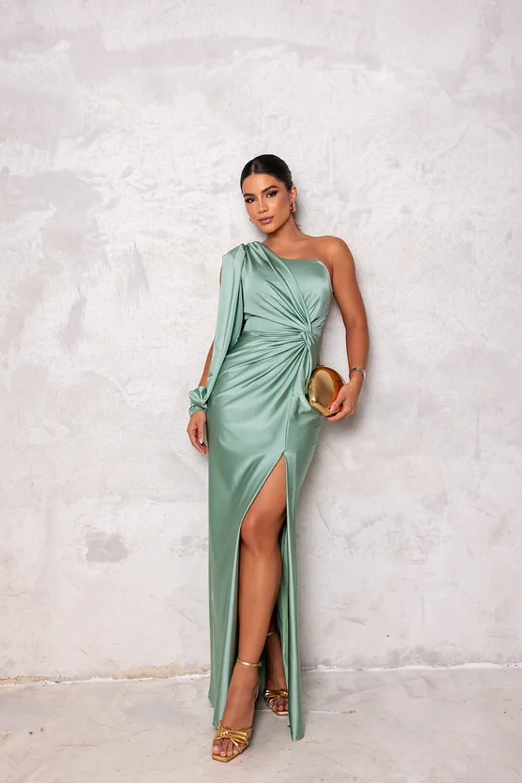 Fione - Elegant and refined dress