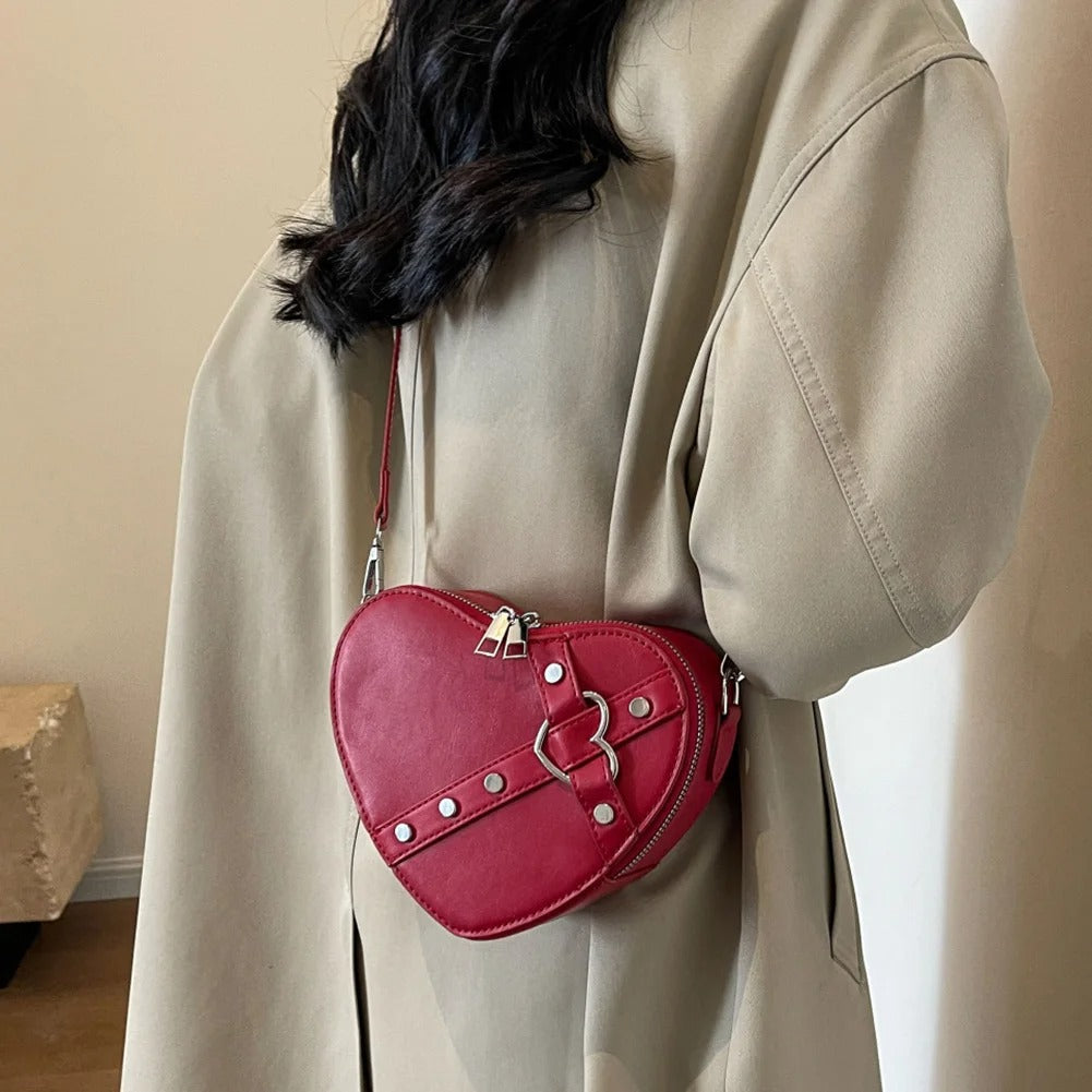 Lila - Heart-Shaped Rivet Bag