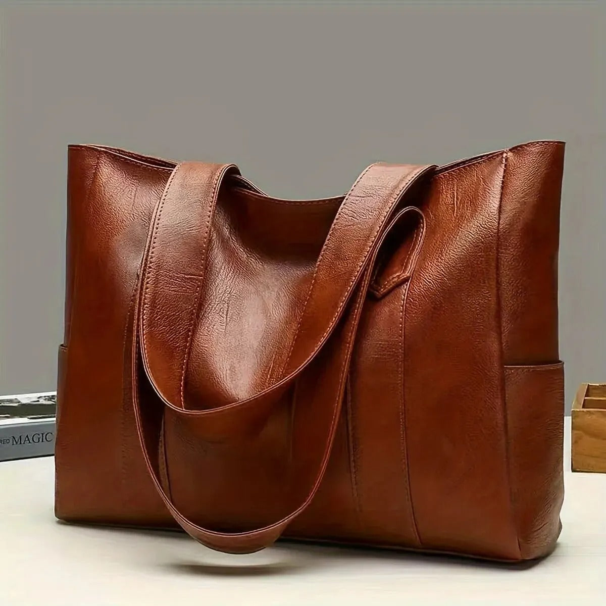 Mila - Elegant Leather Bag