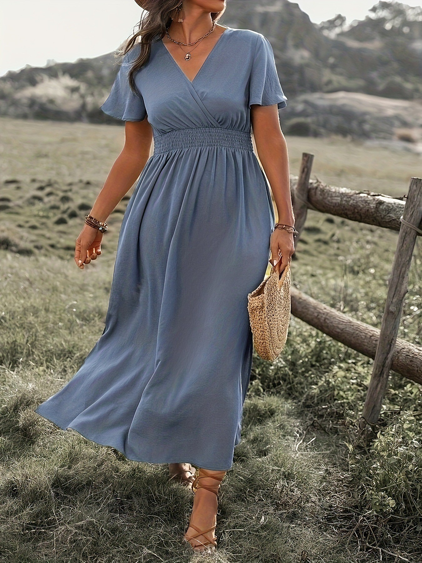 Benthe | Elegant Serenity Dress